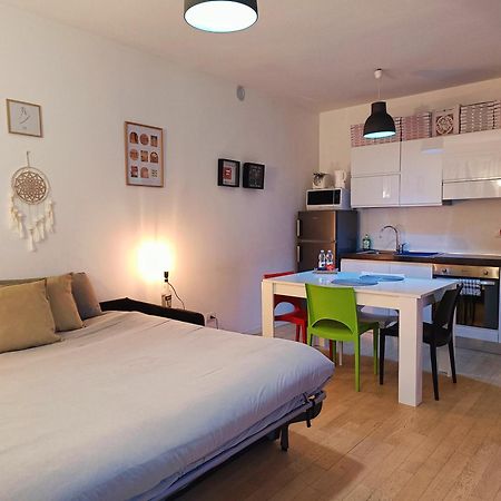 Yr Apartments Milan - Navigli Buitenkant foto