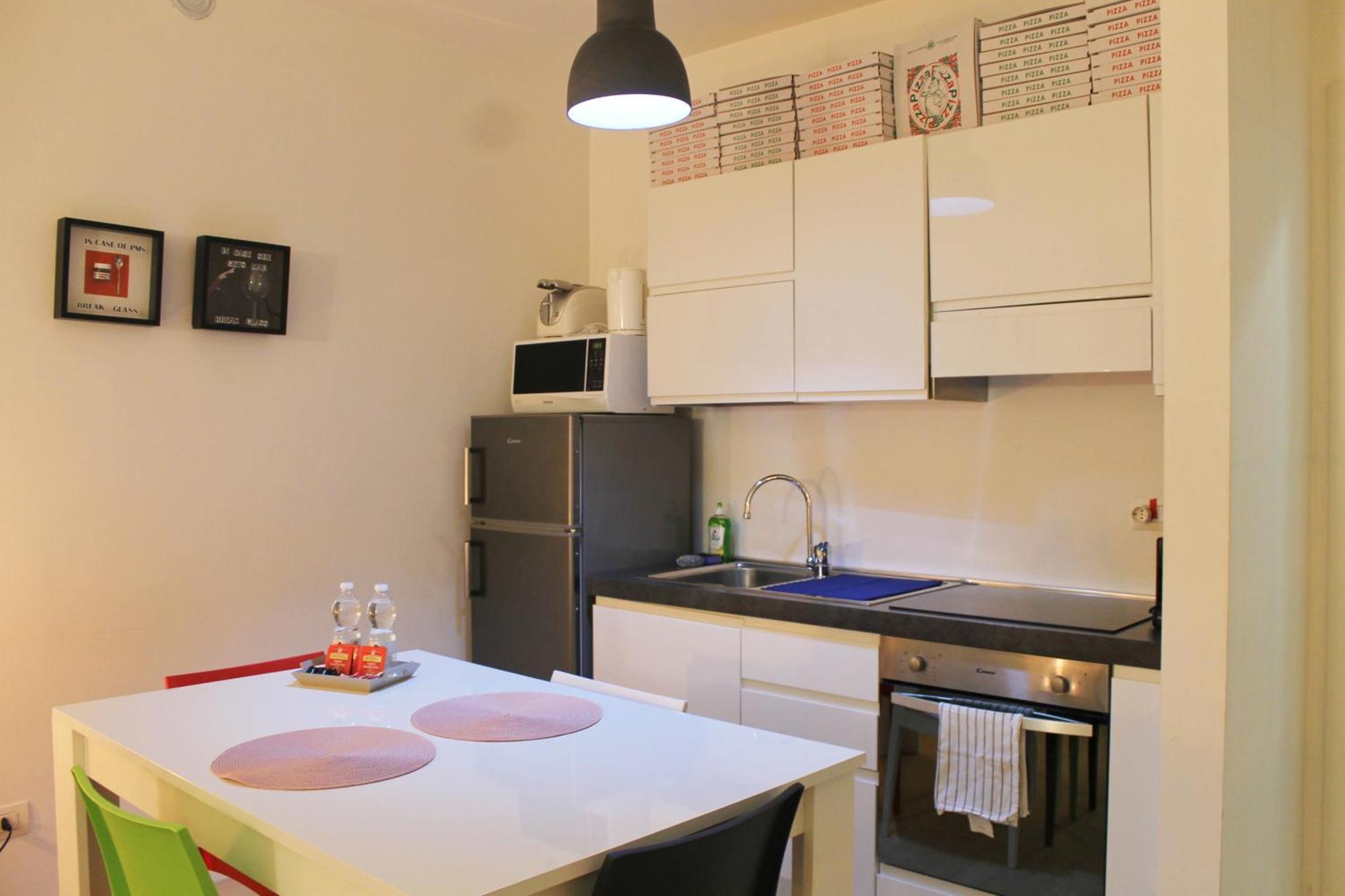 Yr Apartments Milan - Navigli Buitenkant foto
