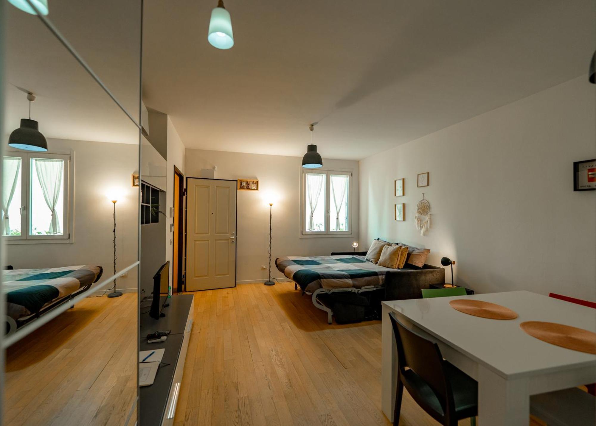 Yr Apartments Milan - Navigli Buitenkant foto